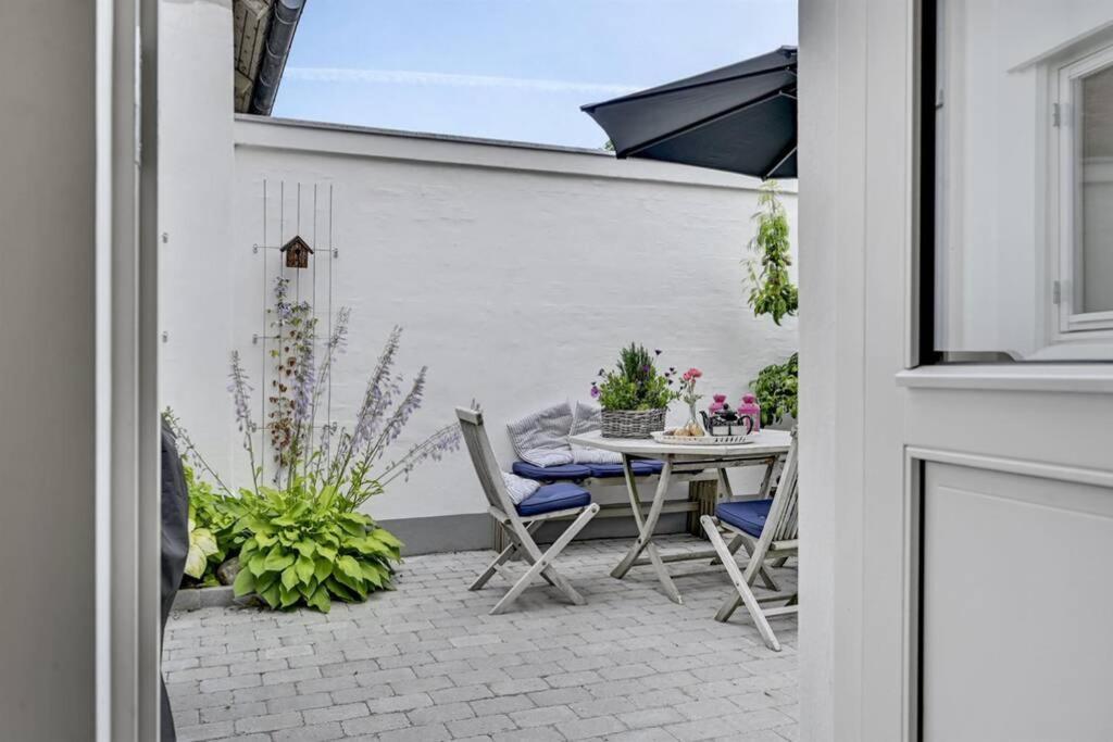 *****Elegant Feriebolig I Hjertet Af Kerteminde Villa Exterior photo